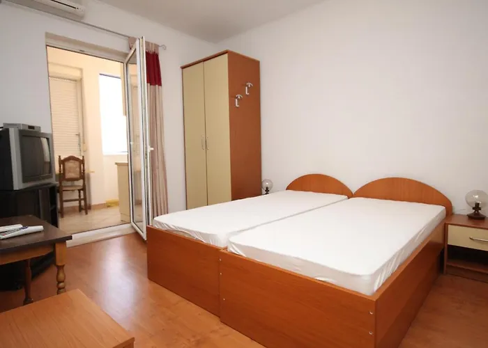 Apartament With Parking Space - 6693 *