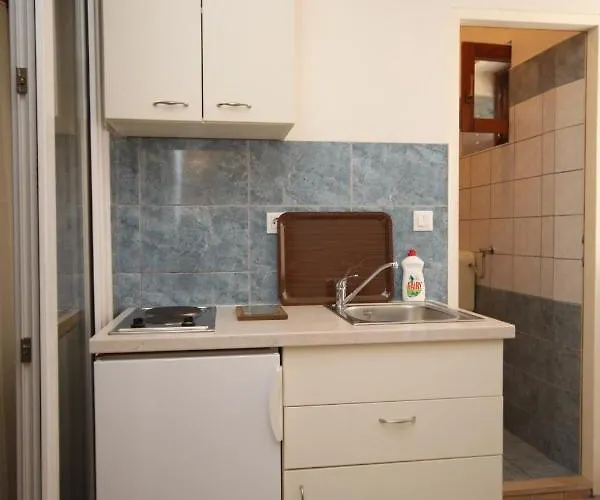 With Parking Space - 6693 Makarska